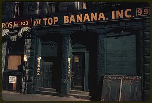 Top Banana, Inc. storefront, Commercial Street, Boston