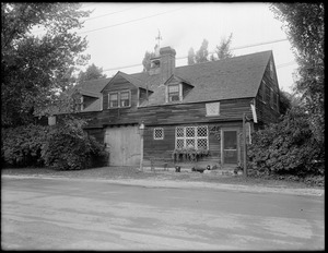 Front of stable at Wayside Inn, Sudbury, Mass.