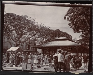 Busy marketplace in city square
