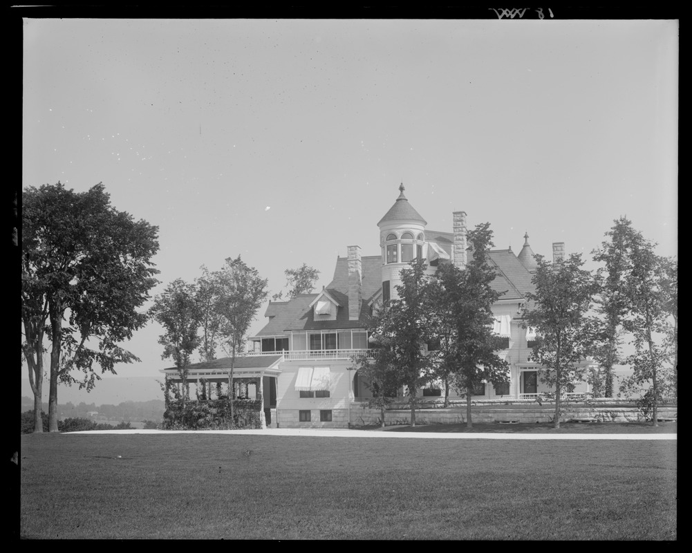 Erskine Park: house