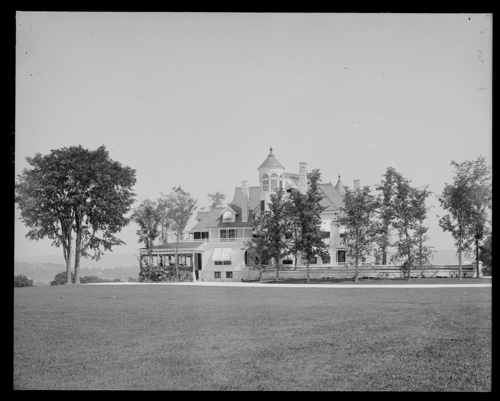 Erskine Park: house & grounds