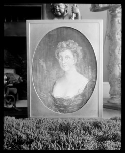 Shipton Court: portrait of woman