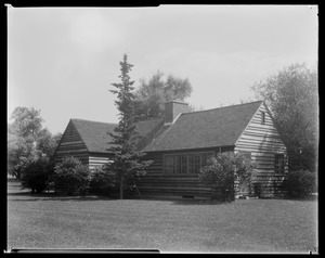 Hillingdon: exterior of cottage