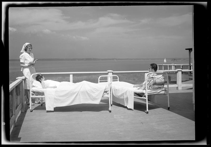 Marblehead, Children's Island, Nurse and two children