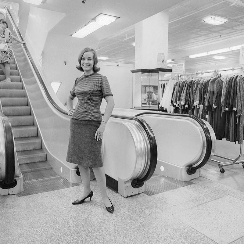 Back To School Fashions, Star Store, Union Street, New Bedford 