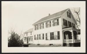 Lucey House (Fiske House), Washington Ave, family homes