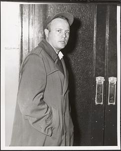 Victor Moulton, W. End