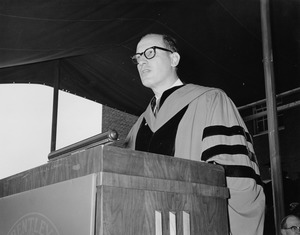 Thomas Ashley Graves, Jr. speaking at Commencement