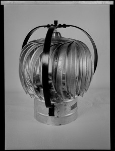 Mack ventilator