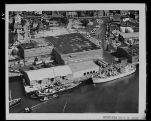 Quincy Market Cold Storage and Warehouse Co. building