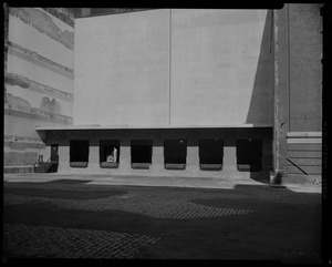 Quincy Market Cold Storage and Warehouse Co. building