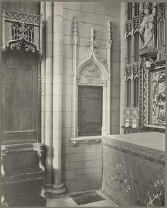 Boston, Emmanuel Church, interior, Lindsay Memorial Chapel, altar and seat