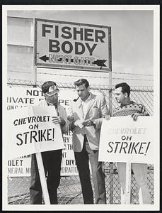 Gen. Motors Strike in Framingham. L.t R. Ed Porter of Worcester. Ted Barrett - International Rep. of U.A.W. Antonio De Marco of Framingham