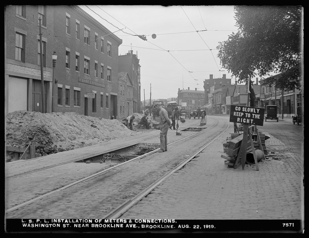 Distribution Department, Low Service Pipe Lines, installation of meters and connections, Washington Street near Brookline Avenue, Brookline, Mass., Aug. 22, 1919