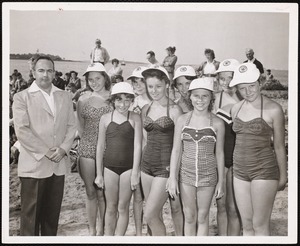Junior aides of Wessagussett Beach