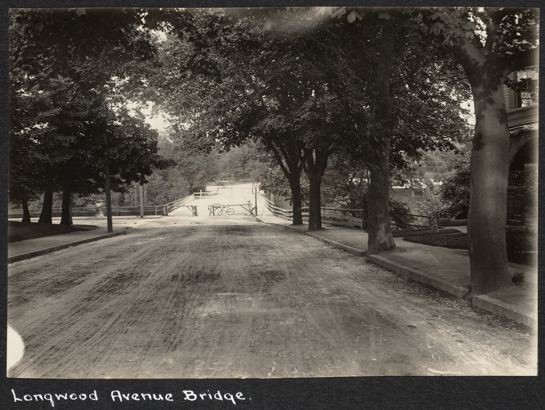 Longwood Avenue Bridge