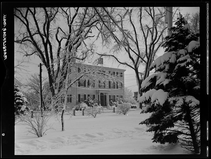 Marblehead, Washington Street, The Square, Old Town House