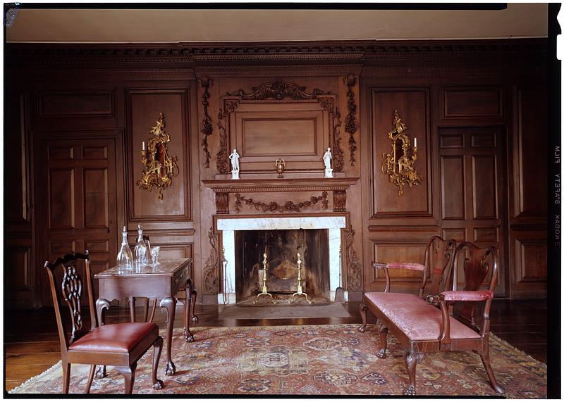 Marblehead, Mass.: Lee Mansion, Great Hall chimney piece