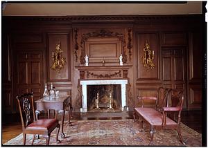 Marblehead, Mass.: Lee Mansion, Great Hall chimney piece