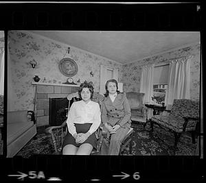 Anti-abortionists at home in parlor (note picture), Quincy