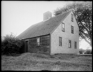 Parker Tavern at Washington Street and Fulton Street, Reading, Mass.