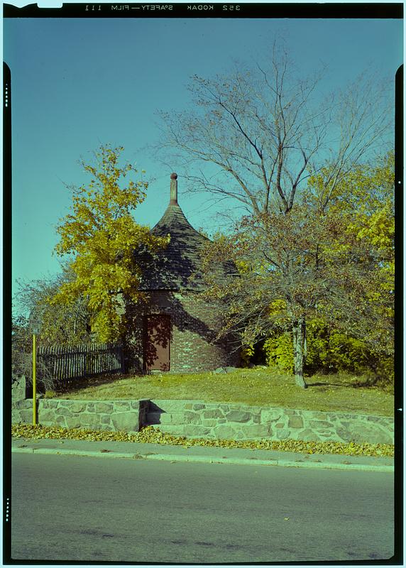 Marblehead, Old Powder House Digital Commonwealth