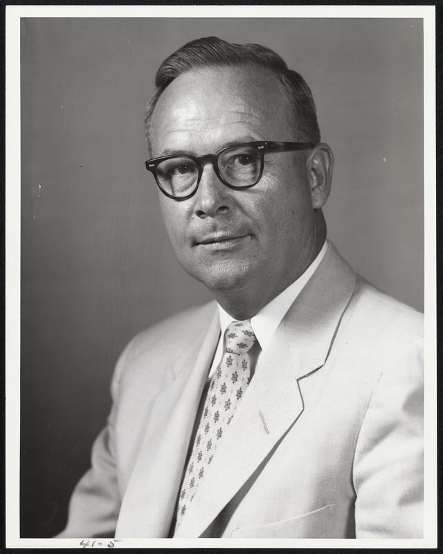 Laurence W. Acker. Speaks Tonight. Federal Government Accountants Association's Boston Chapter will hear Laurence W. Acker, national president of the association at a dinner meeting at Purcell's, School street, tonight.