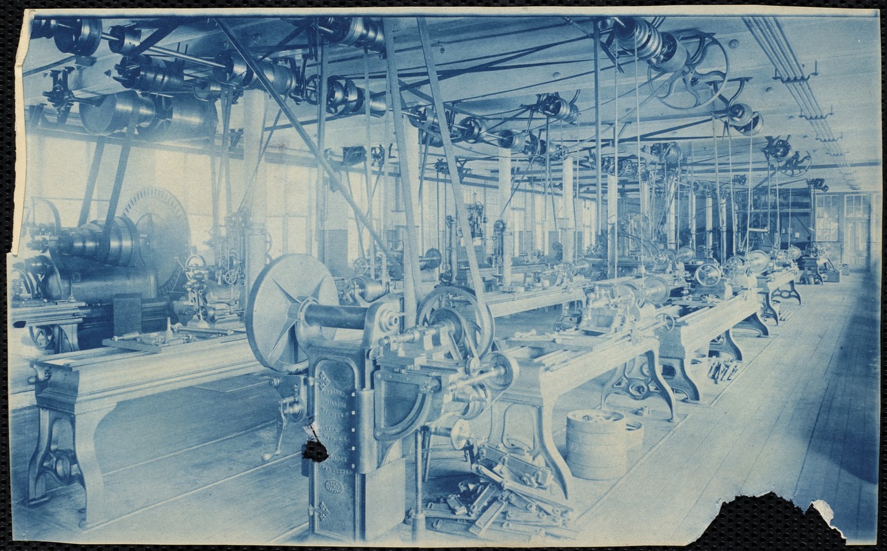 Lower Pacific Mills, milling room