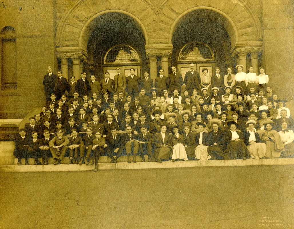 Southbridge High School 1906 - Students and faculty