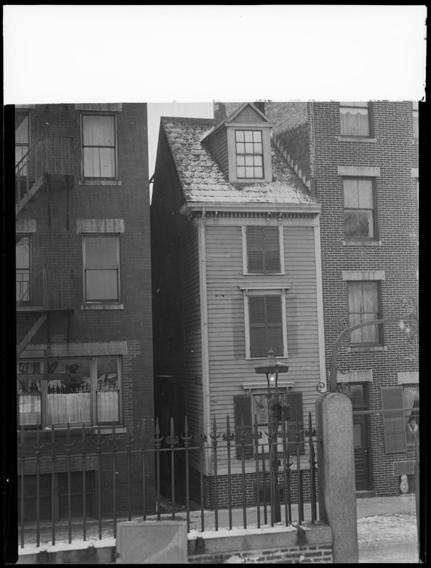 View of 44 Hull Street, Boston