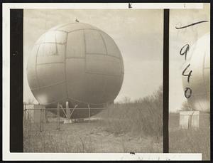 Not a balloon, though thousands of car riders think so at first glance, but one of the latest “fin de siecle” reserve supply gas tanks of the Brockton Gas Light Company located at Dyke road, Brant Rock.