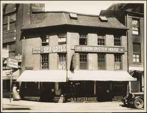 Hopestill Capen's House at Marshall Street and 41-43 Union Street, Boston, Mass.