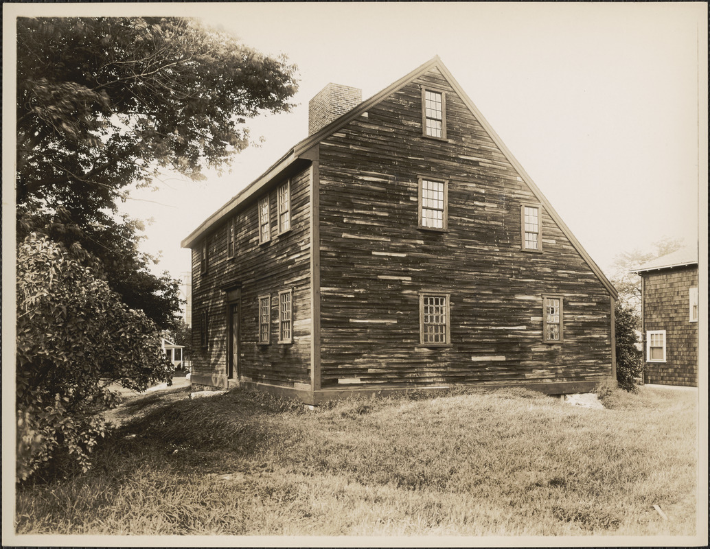 Front of the Parker Tavern at Washington Street and Fulton Street