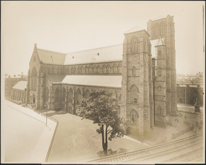 Cathedral of the Holy Cross at Union Park Street and Washington Street