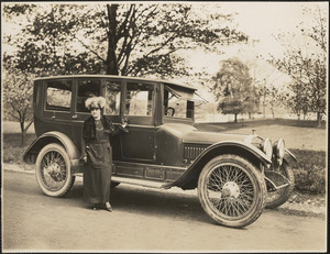 Mrs. Grant with automobile, Jamaica Pond