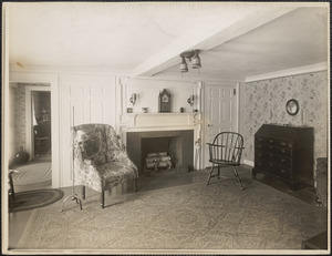 Roger G. Pierce house, living room, fireplace, and parlor (interior)