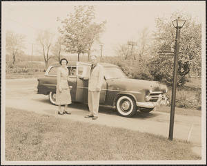 Fred Leonard Warren, Jr. Mayflower Wanderland. Mr. & Mrs. Warren, with auto