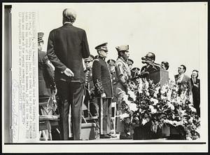 Leads Pledge-- Boy Scout Don Pickett, third from left, of Tulsa, Okla., leads the crowd in the Pledge of Allegiance today from the steps of the Lincoln Monument, At left is the Rev. Billy Graham who spoke at the opening ceremony for Honor America Day.
