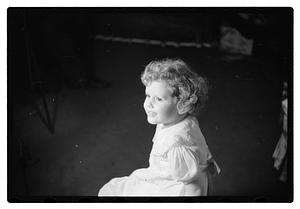 Collier Mrs. & 2 children