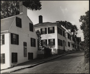 Plymouth, Mass. at left is the site of the first house built in 1620-21. This Leyden Street.