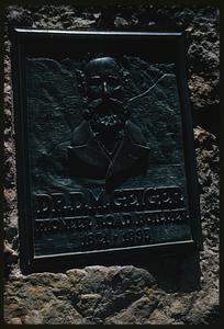 Plaque commemorating Dr. D. M. Geiger, Geiger Lookout, Nevada