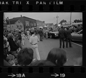 Crowd waiting for President Ford in Exeter, New Hampshire