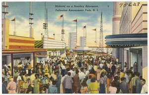 Midway on a Sunday afternoon, Palisades Amusement Park, N. J.
