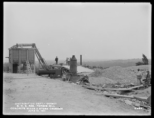 Distribution Department, Southern High Service Forbes Hill Reservoir, concrete mixer and stone crushing plant, Quincy, Mass., Jun. 14, 1901