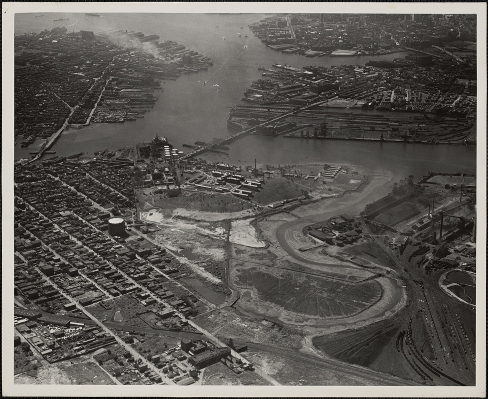 Chelsea Naval Hospital from North at 3,000 feet - Digital Commonwealth