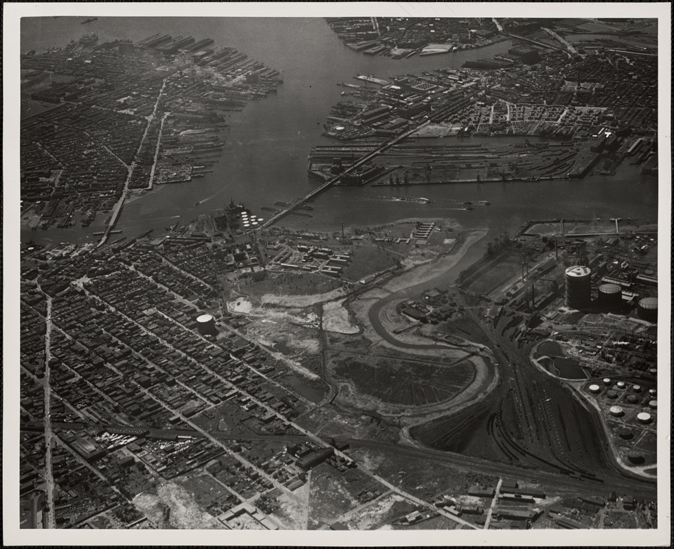 Chelsea Naval Hospital from North at 5,000 feet