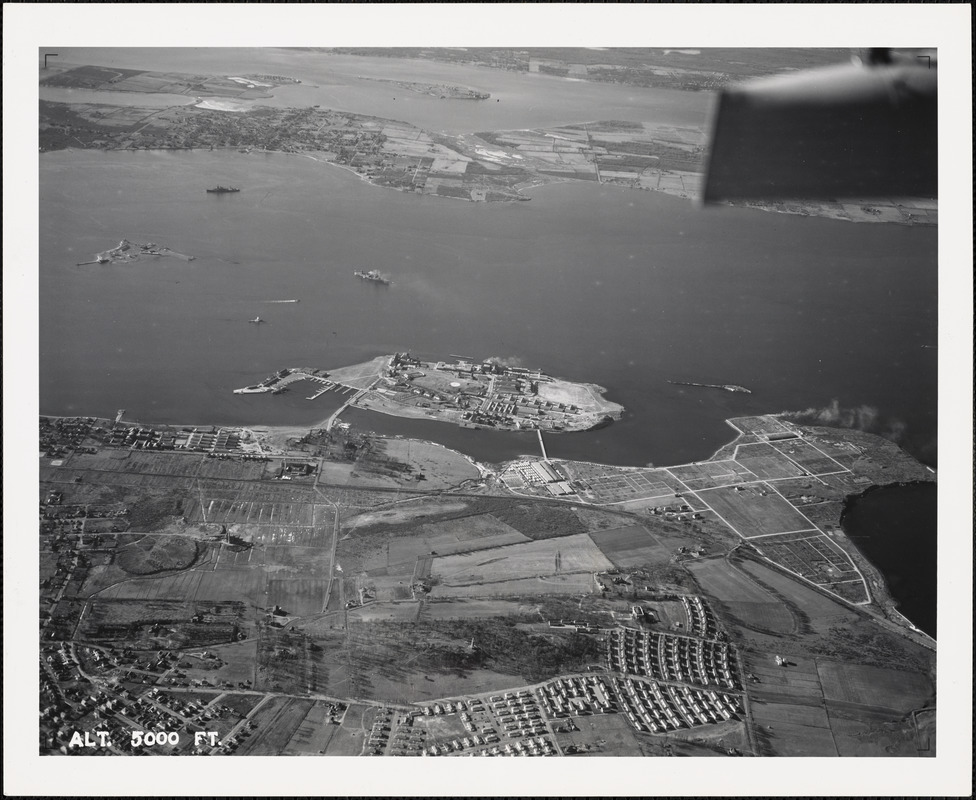Coasters Harbor Island-view from east-5000 ft.