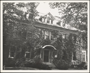 Commissioned officers mess (front view) 29 Bowdoin St.