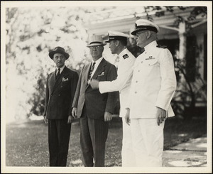 Sec'y of the Navy, Frank Knox visits Middlebury College