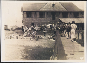 Crowds on the dock at the Casino Tea Room to watch the races put on by Englewood Hotel